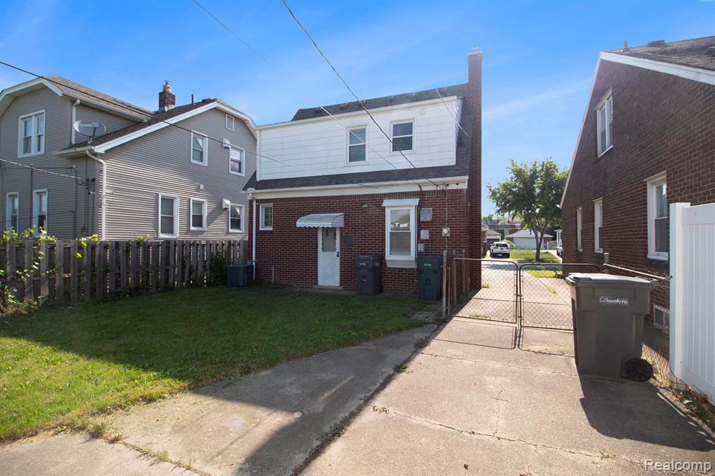 6847 Yinger Avenue, Dearborn, MI 48126 — Photo 34