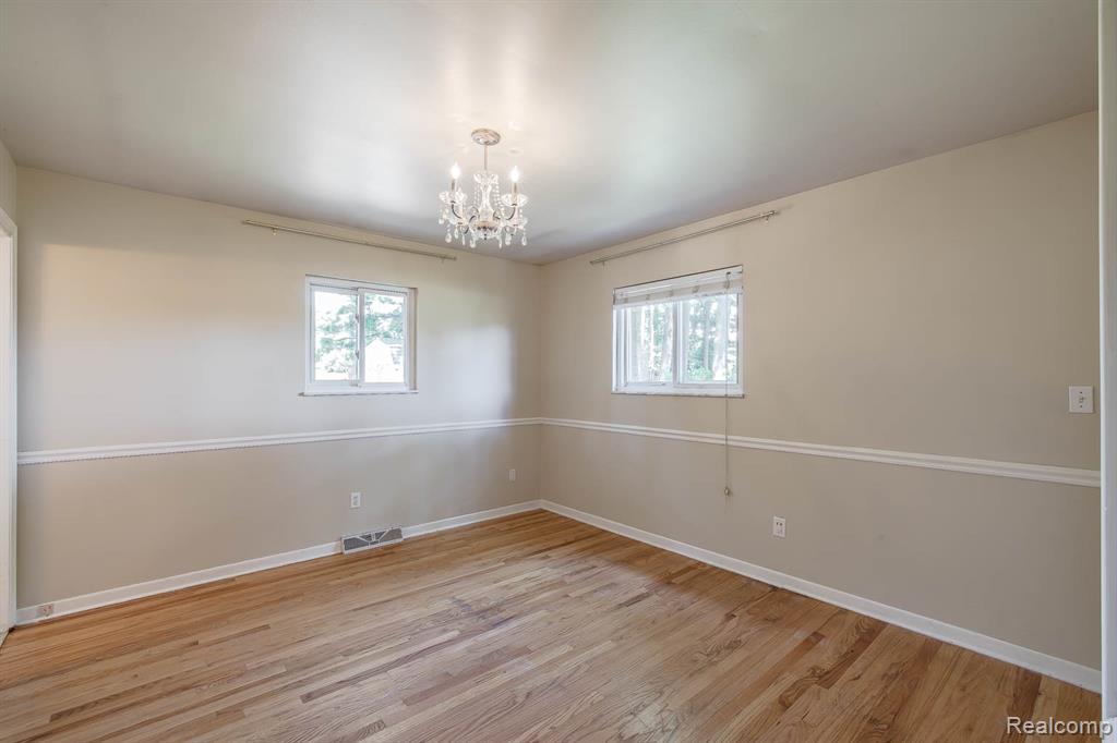 7709 Shelley Drive, Clarkston, MI 48348 — Photo 30