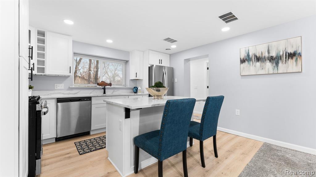 2750 Jackson Boulevard, Highland, MI 48356 — Photo 5