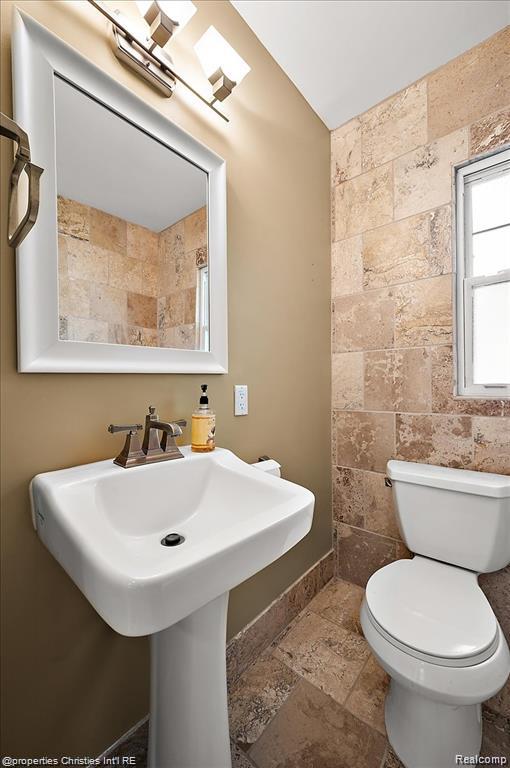 11346 E Shore Drive, Whitmore Lake, MI 48189 — Photo 37