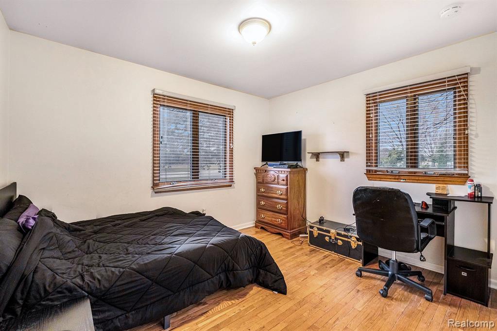 5396 TORREY Road, Flint, MI 48507 — Photo 9
