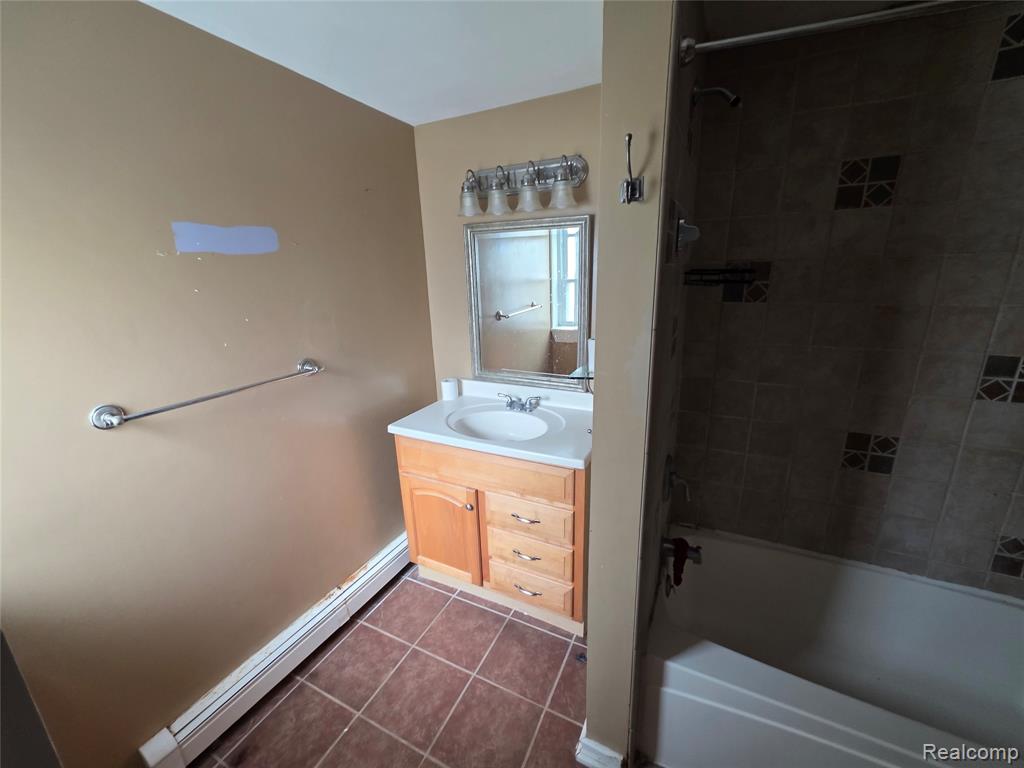109 2nd Street, Holly, MI 48442 — Photo 17