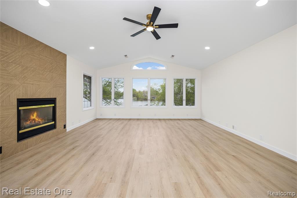 9047 Gale Road, White Lake, MI — Photo 42