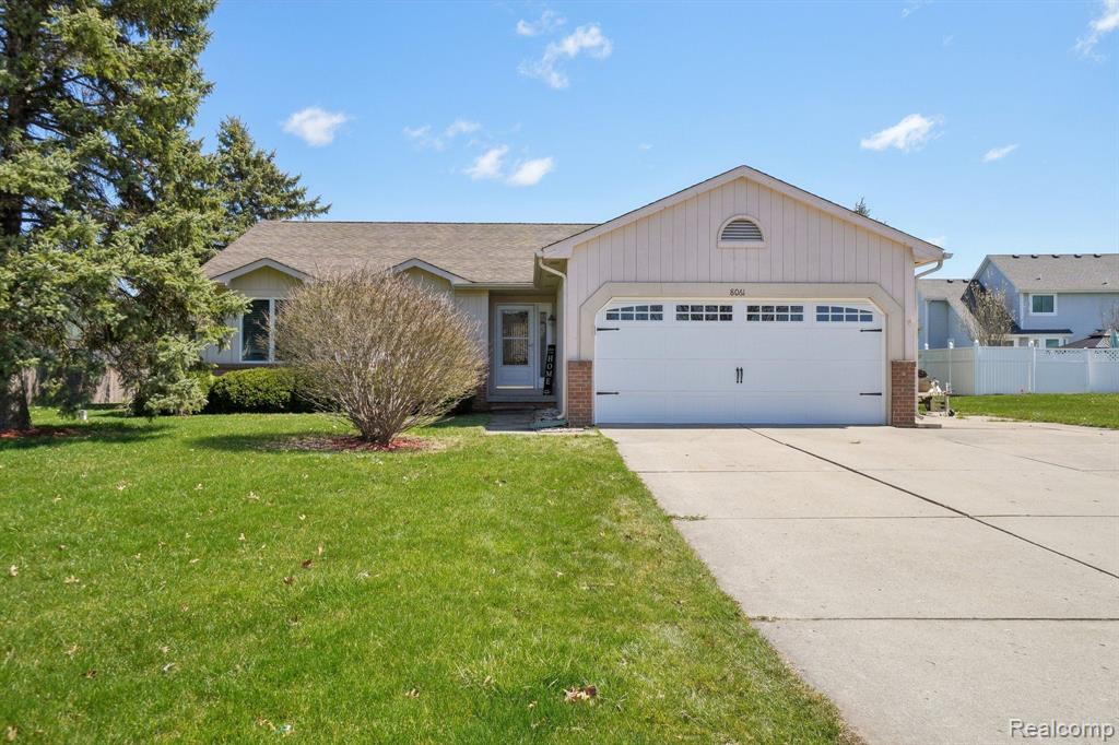 8061 ROSE Lane, Goodrich Vlg, MI — front exterior