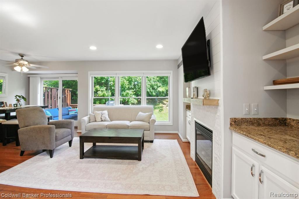 50454 Beechwood Court, 36, Plymouth, MI 48170 — Photo 5
