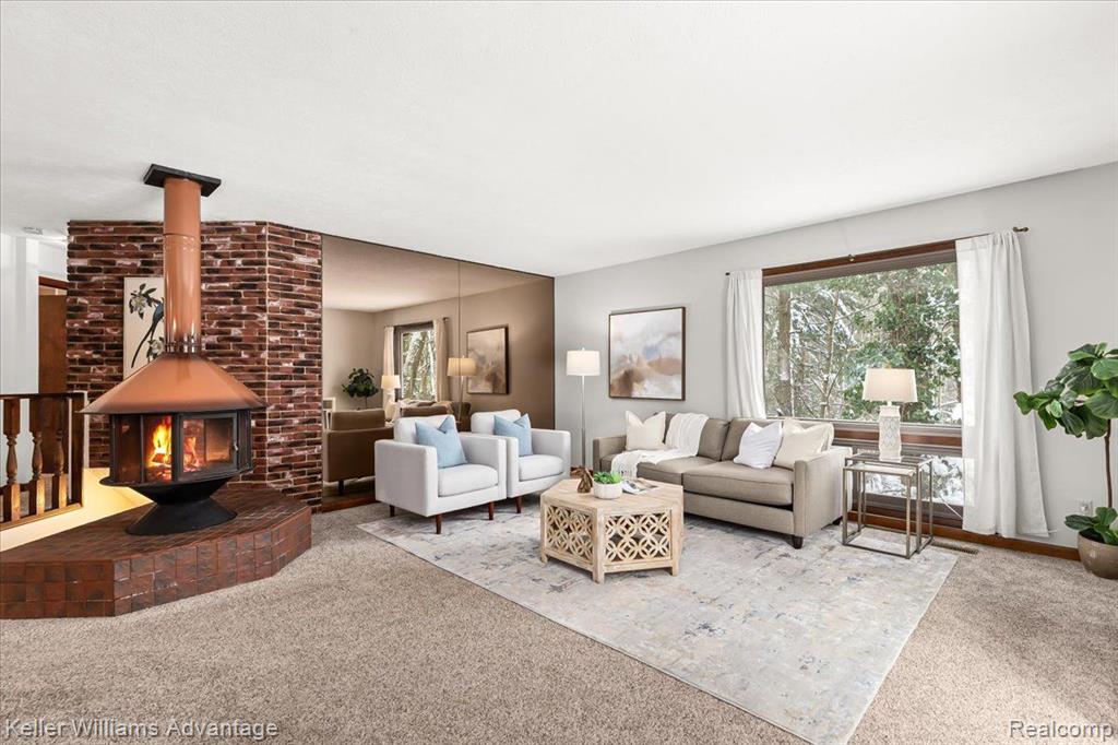 421 BONNIE Circle, Howell, MI 48843 — Photo 3
