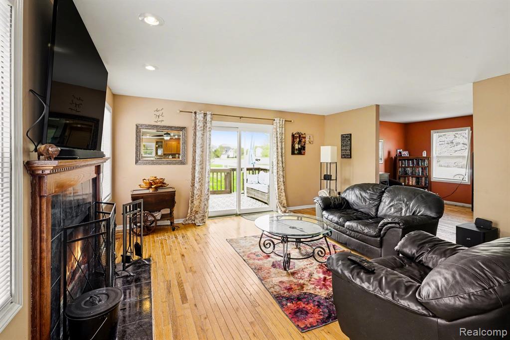 9270 Anacapa Bay Drive, Pinckney, MI 48169 — Photo 5