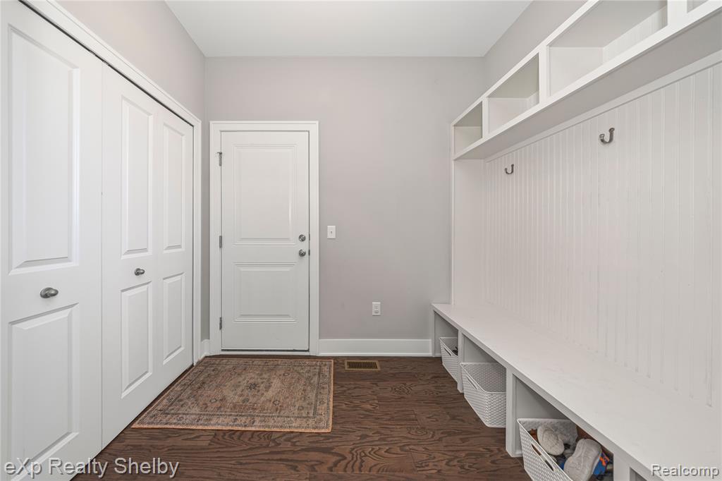 52322 Monaco Drive, Macomb, MI 48042 — Photo 19