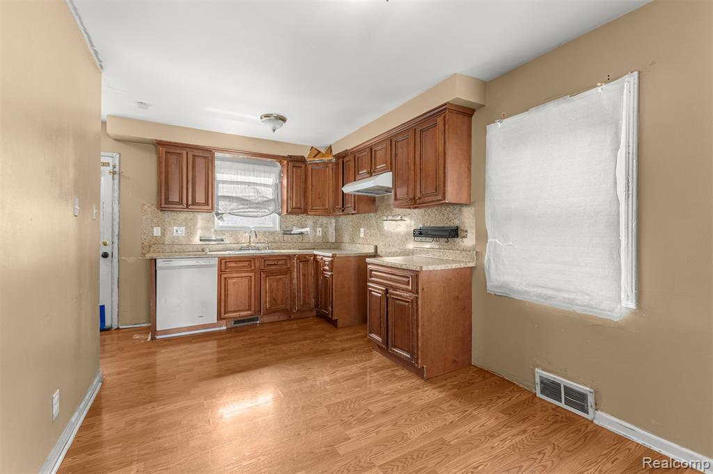 4632 Chovin Street, Dearborn, MI 48126 — Photo 10