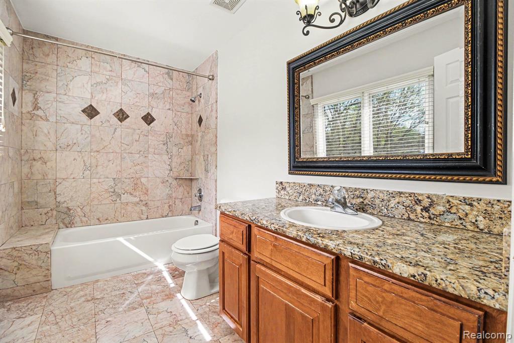 6929 Dakota Drive, Troy, MI 48098 — Photo 32