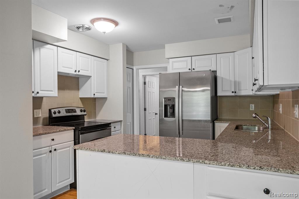 42160 WOODWARD Avenue, UNIT 78, Bloomfield Hills, MI 48304 — Photo 7