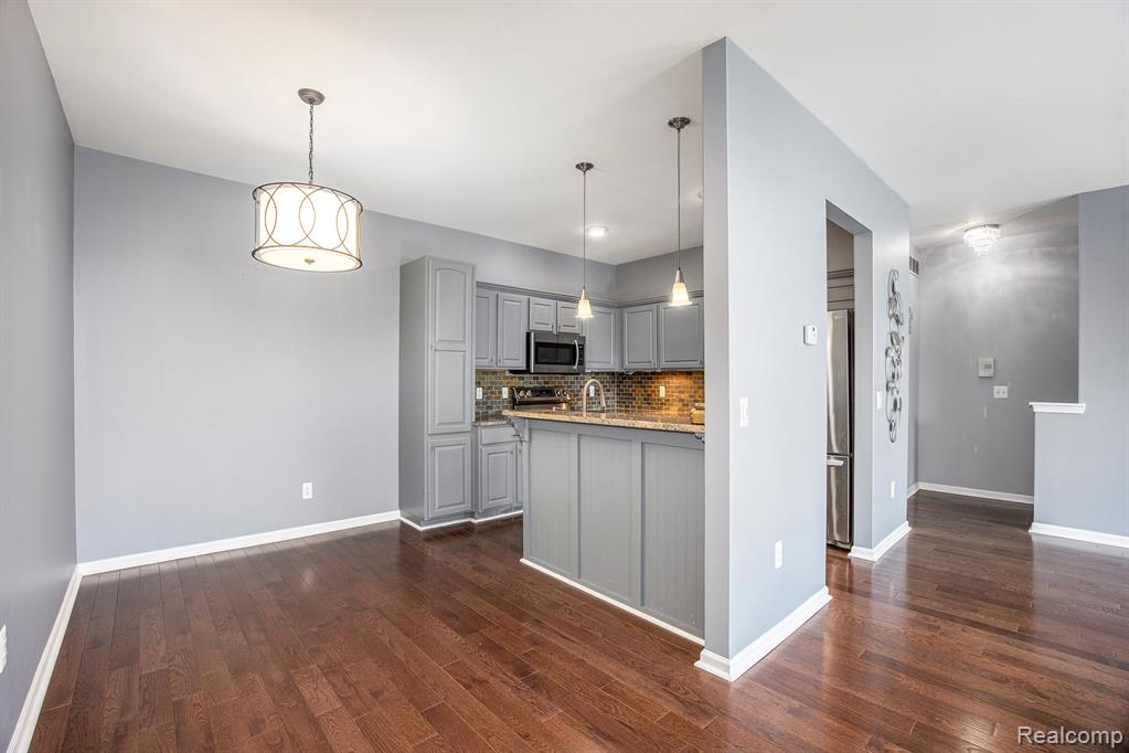 56645 Long Island Drive, Shelby Twp, MI 48316 — Photo 7