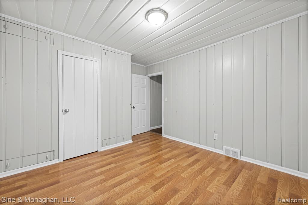 16286 E State Fair Street, Detroit, MI 48205 — Photo 15