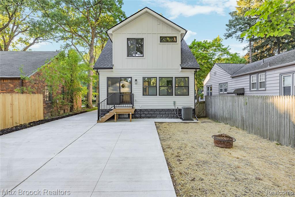 36 Woodward Heights Boulevard, Pleasant Ridge, MI — Photo 54
