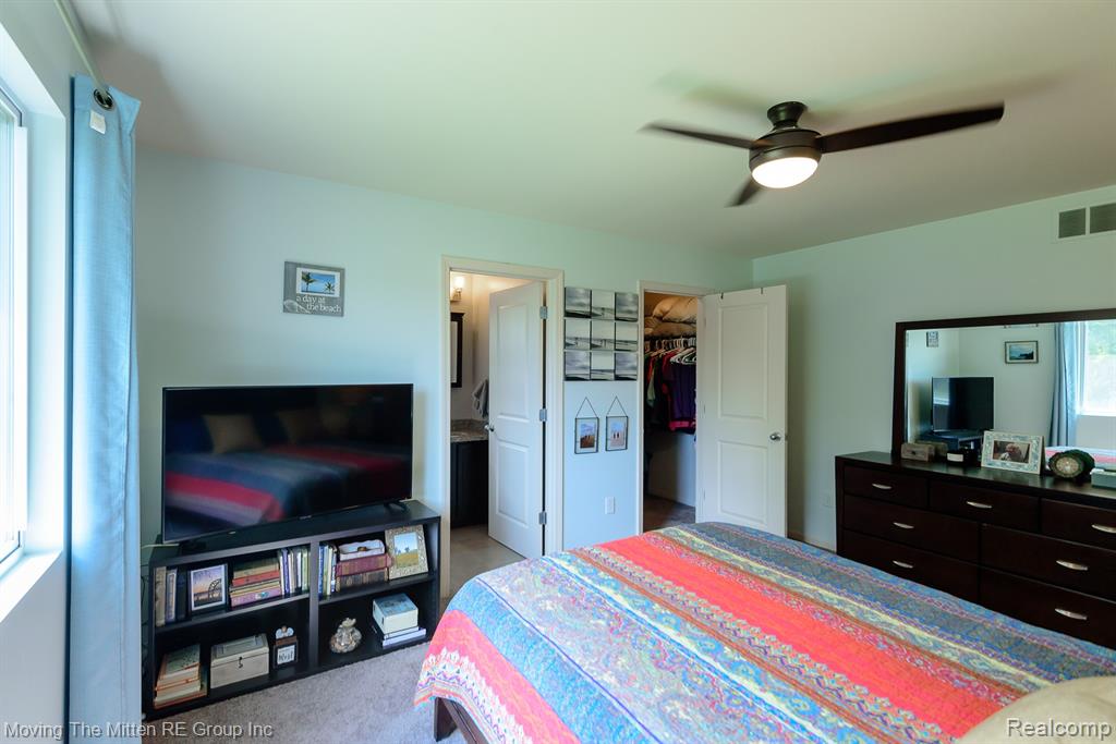 42773 Colonial Road, Van Buren, MI 48111 — Photo 21