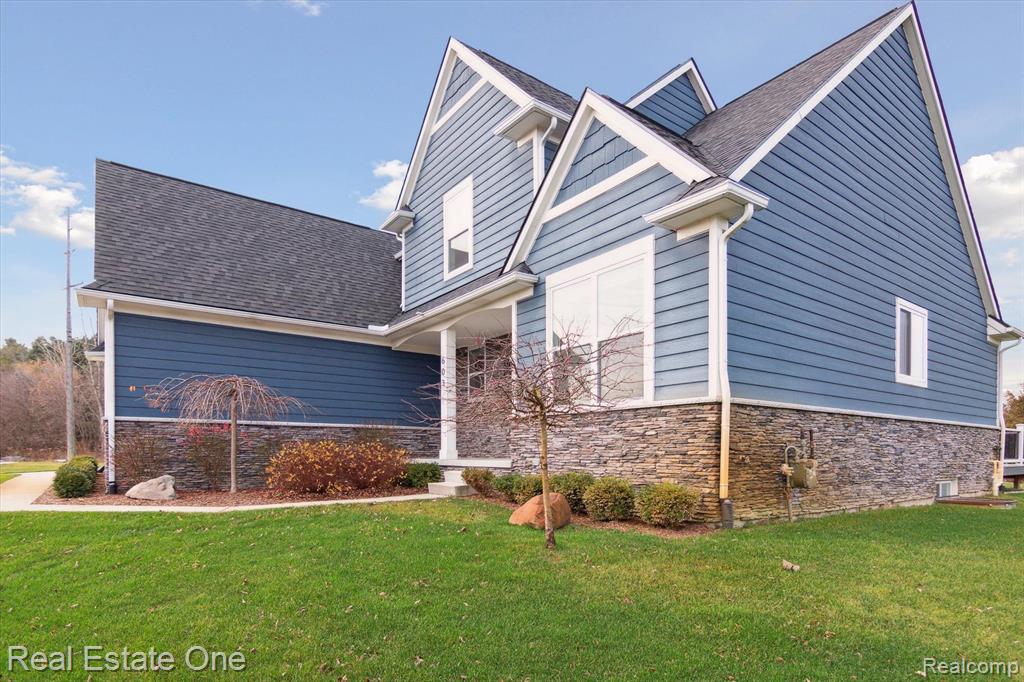 603 BRAXWOOD Place, Milford, MI 48381 — Photo 3