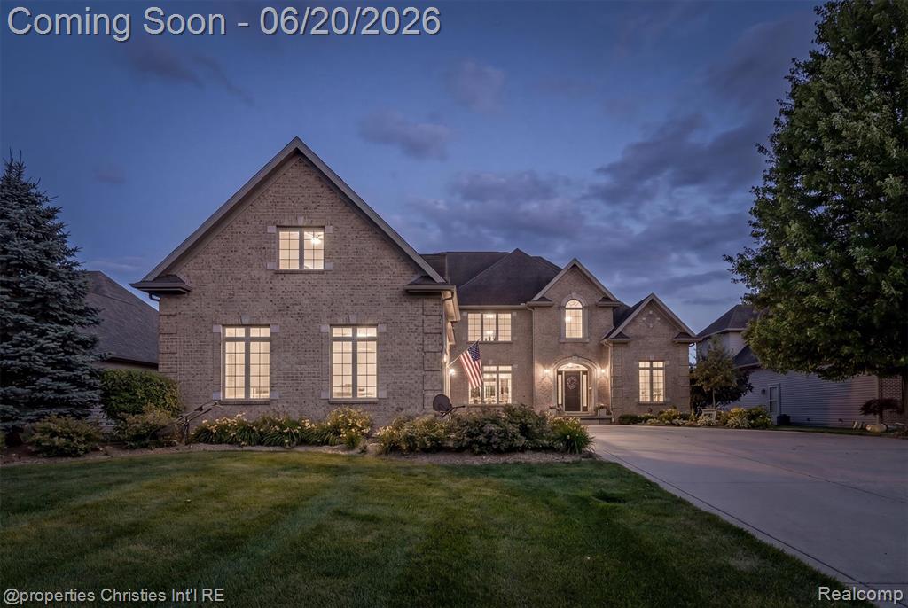 595 Ridge Point Drive, Dundee, MI 48131