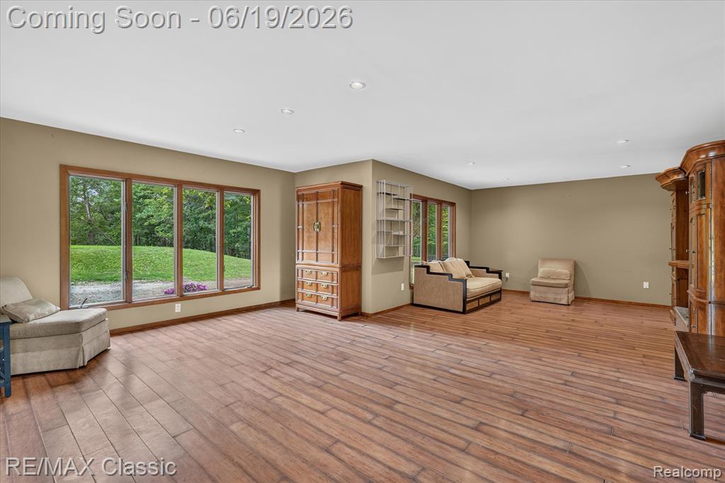 12189 Gage Road, Holly, MI 48442 — Photo 8