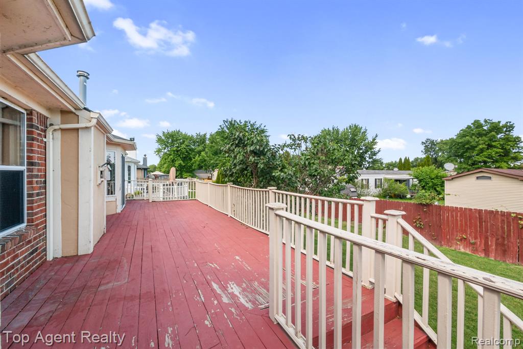 52806 Muirfield Drive, New Baltimore, MI — Photo 41