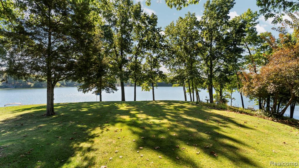 283 Westshore Dr, Jerome, MI 49249 — Photo 52