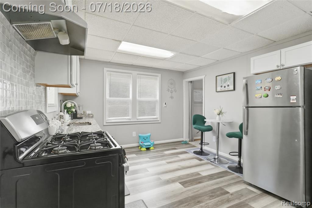 6915 Braun, Center Line, MI 48015 — Photo 10