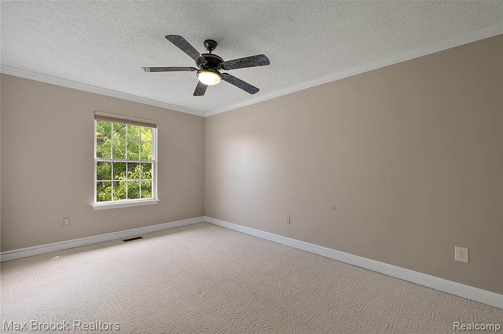 30995 Blueridge Drive, Novi, MI 48377 — Photo 20