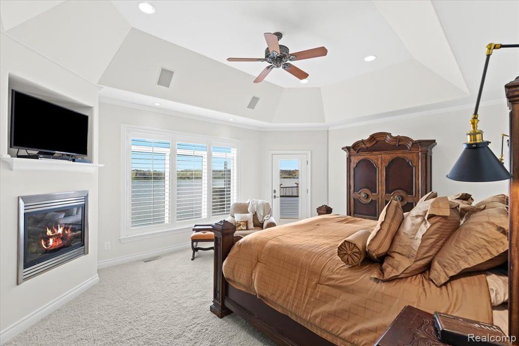 8393 BOULDER SHORES Drive, South Lyon, MI 48178 — Photo 18