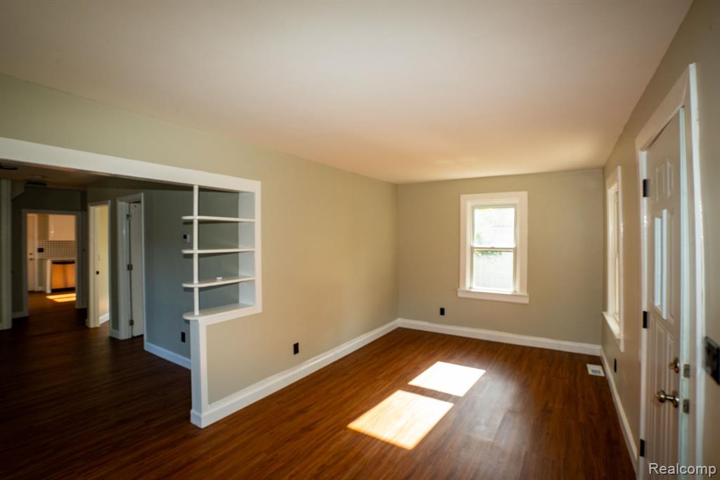 8726 Ford Avenue, Warren, MI 48089 — Photo 15