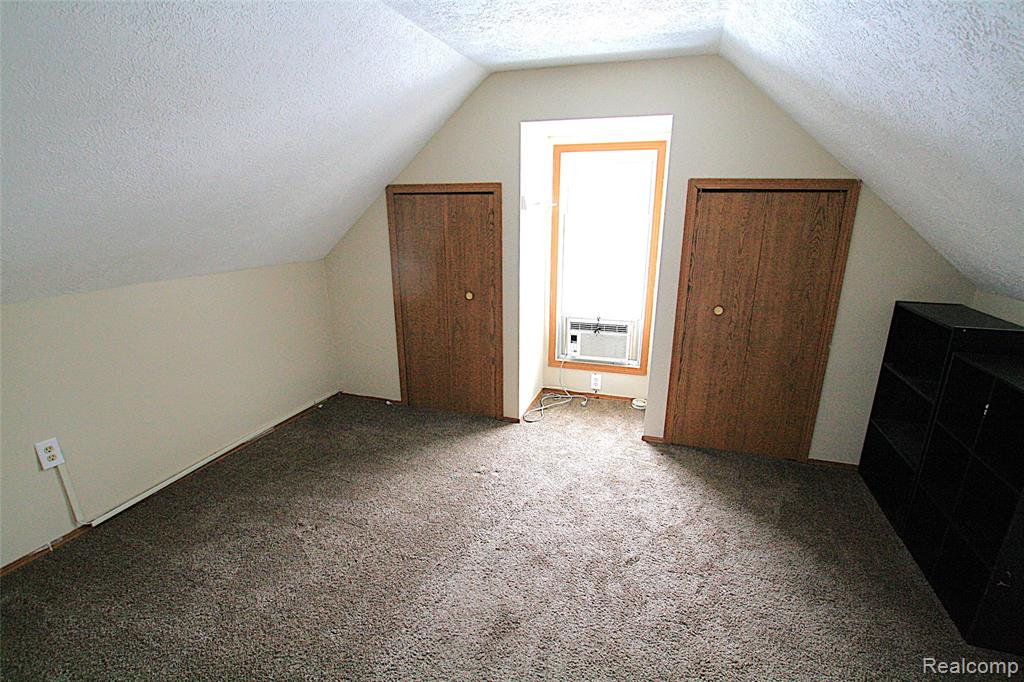 703 Queen Street, Owosso, MI 48867 — Photo 19
