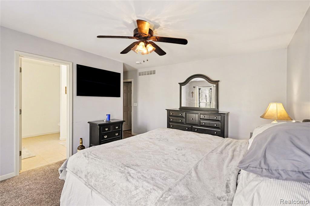 8530 Pineview Lake Drive, Linden, MI 48451 — Photo 12