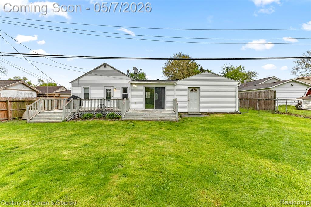 24628 Woodland Drive, Flat Rock, MI 48134 — Photo 29
