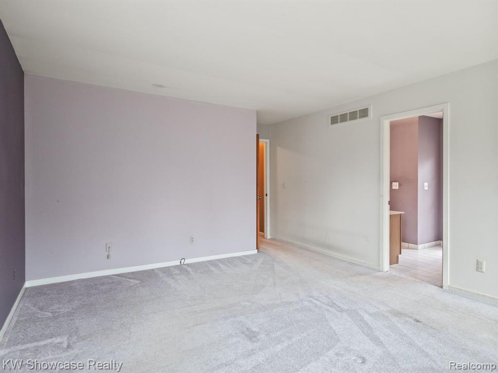 841 GOLDEN Drive, White Lake, MI — Photo 15