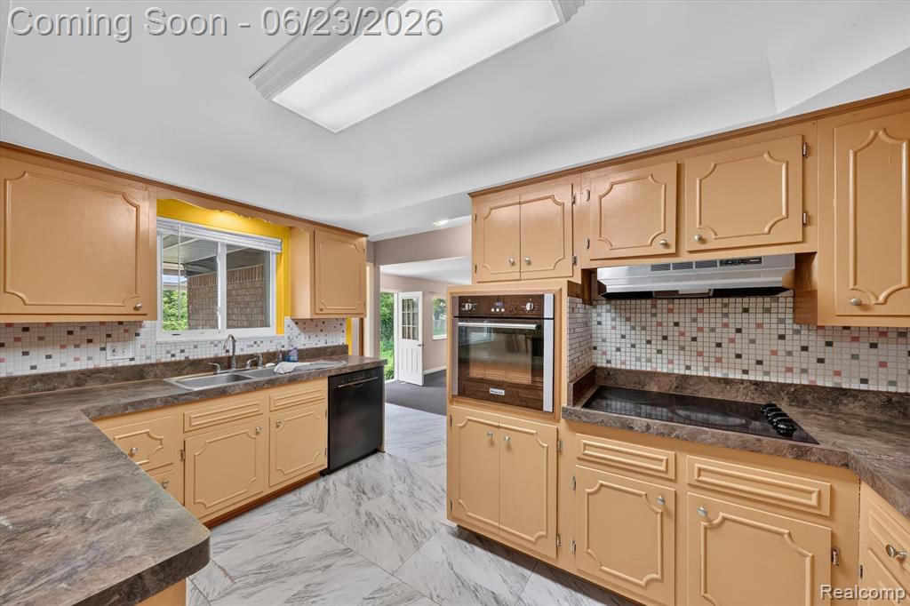 29101 Campbell Drive, Warren, MI 48093 — Photo 10