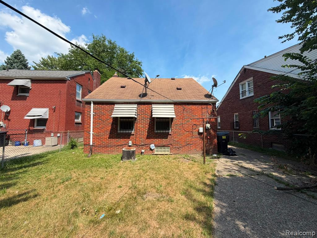 19675 Packard Street, Detroit, MI 48234 — Photo 6