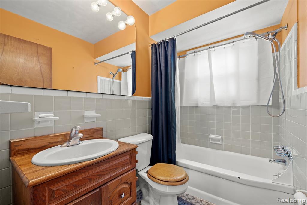30801 Pardo Street, Garden City, MI — Photo 17