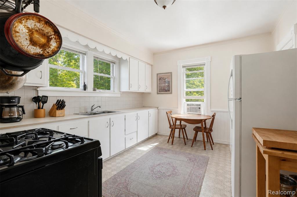 612 Spring Street, Ann Arbor, MI 48103 — Photo 8
