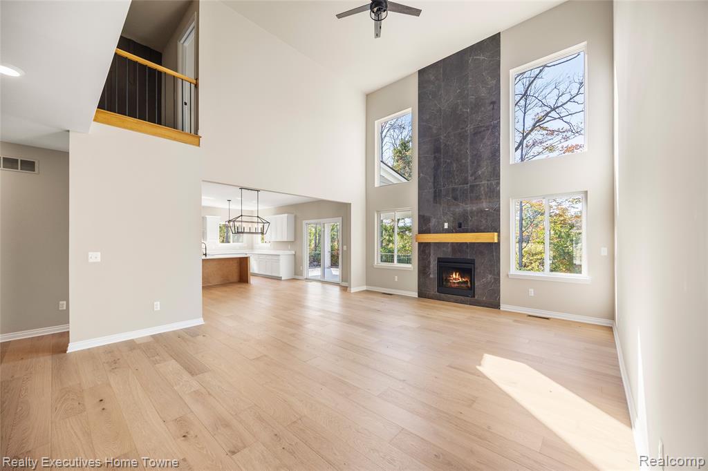35962 Cascade Drive, New Baltimore, MI 48047 — Photo 9