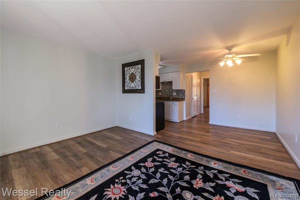 419 Prospect, 203, Romeo, MI 48065 — Photo 5