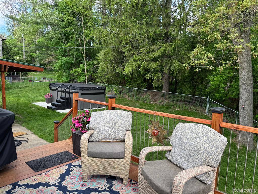 620 EAST Street, Milford, MI 48381 — Photo 38