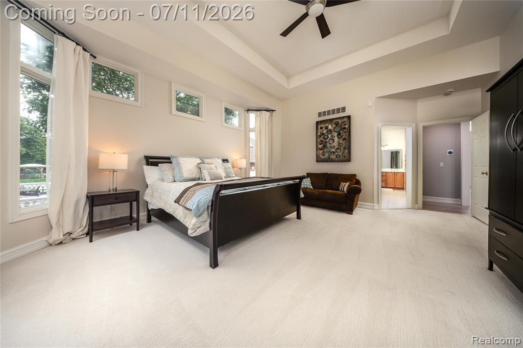 819 Majestic Drive, Rochester Hills, MI 48306 — Photo 16