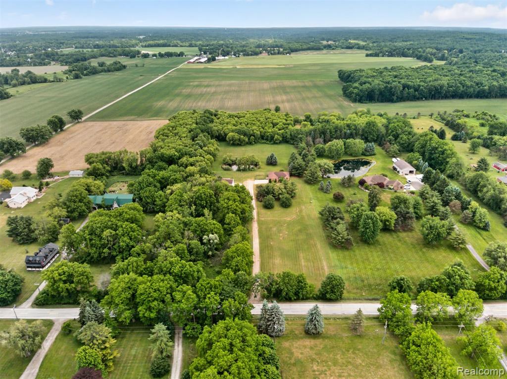 8558 37 Mile Road, Romeo, MI 48065 — Photo 24