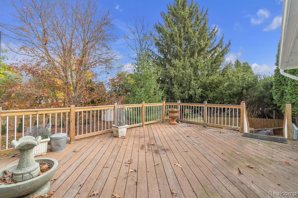 4248 WHITEBIRCH Drive, West Bloomfield, MI 48323 — Photo 56