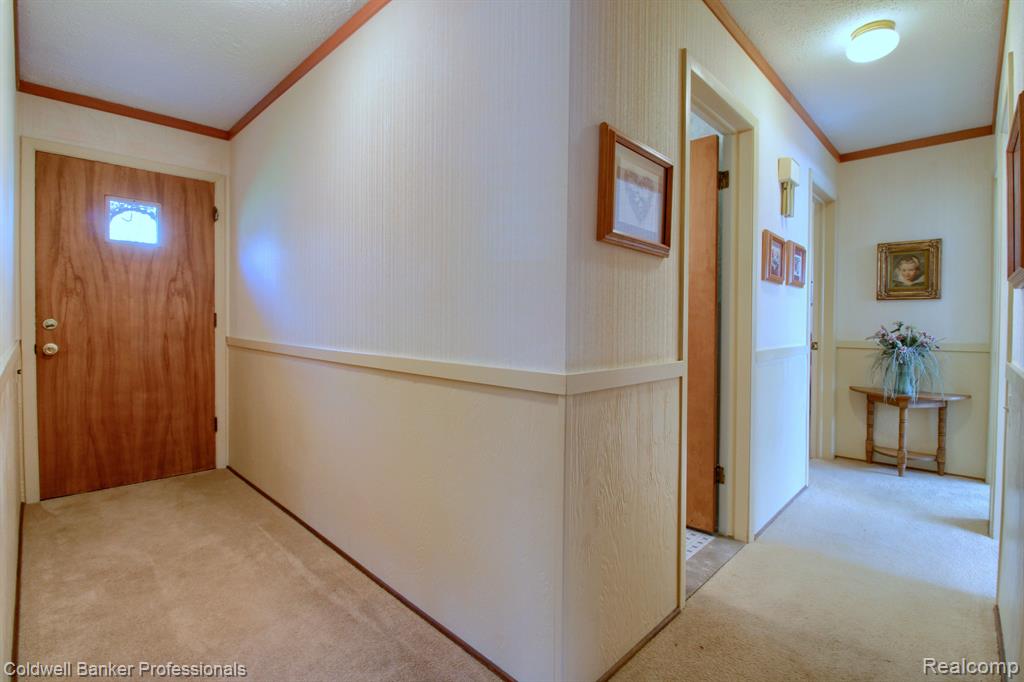 9111 MORRISON Avenue, Plymouth, MI 48170 — Photo 4