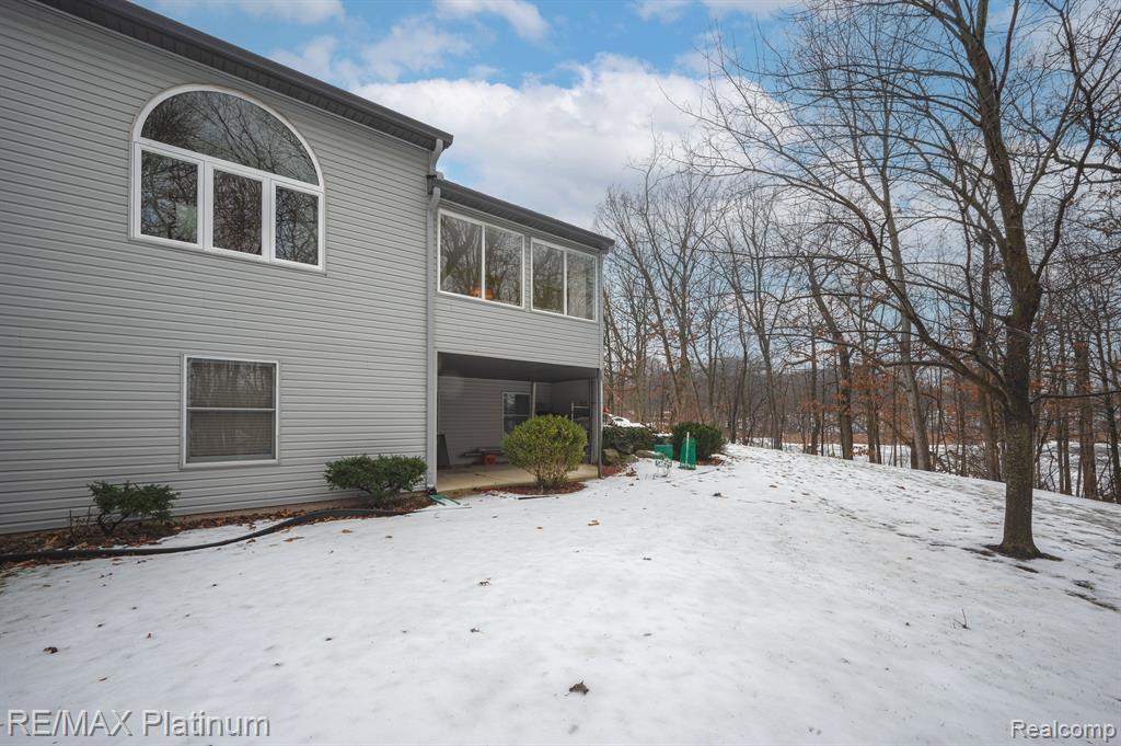 7567 Radcliffe, 55, Brighton, MI 48114 — Photo 43