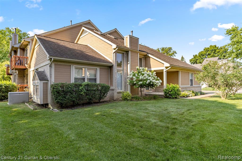 9412 Westwind Drive, Livonia, MI 48150 — Photo 26