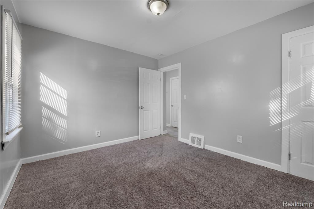 8614 Robson Street, Detroit, MI 48228 — Photo 19