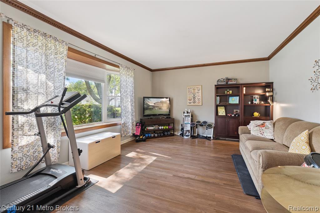 8505 Old Plank Road, Grand Blanc, MI 48439 — Photo 8