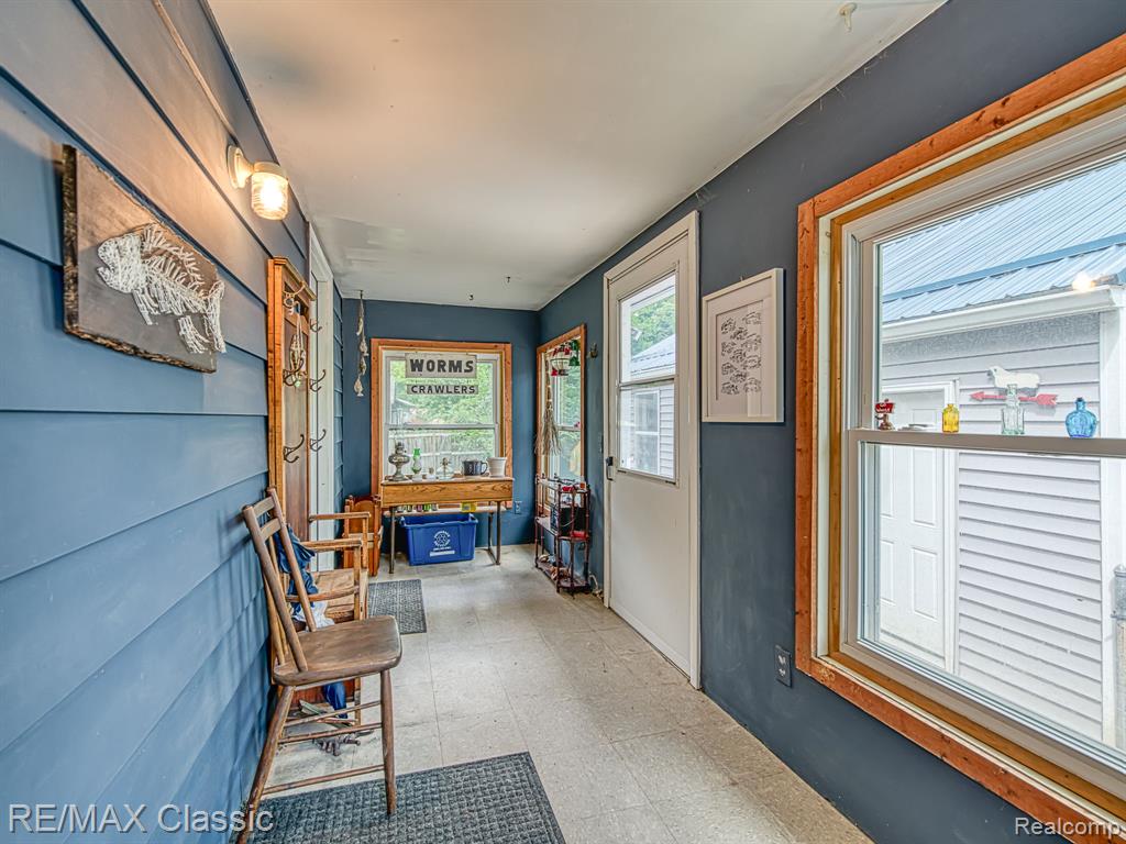 253 Delaware Road, Whitmore Lake, MI 48189 — Photo 3