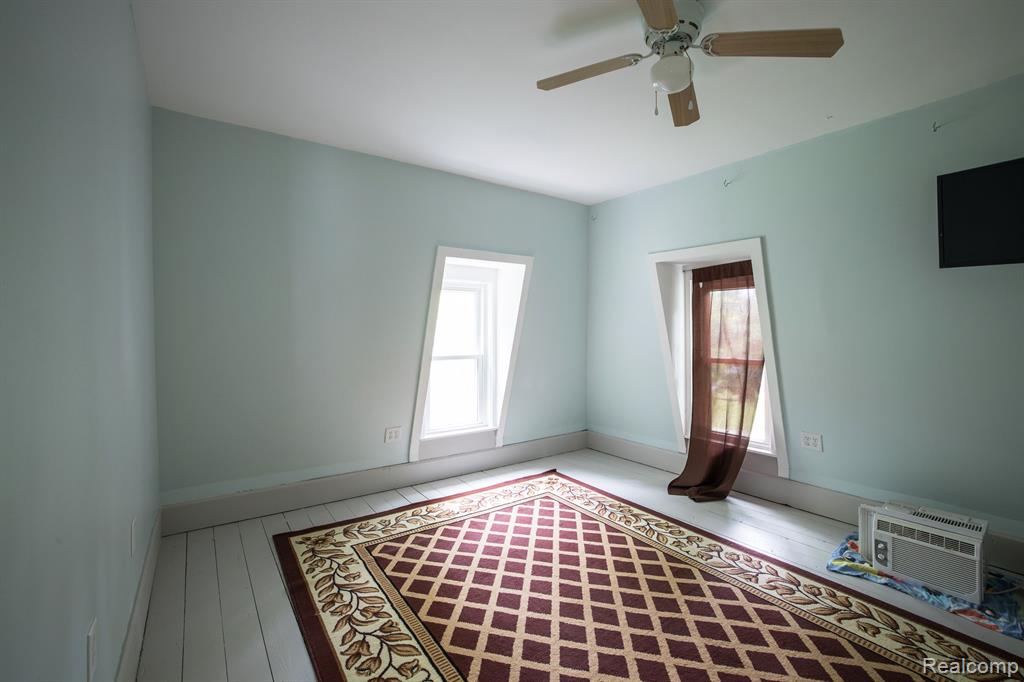 610 S CLINTON Street, Stockbridge, MI 49285 — Photo 35