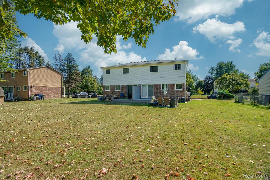 6626 Ardsley Court, Canton, MI 48187 — Photo 18